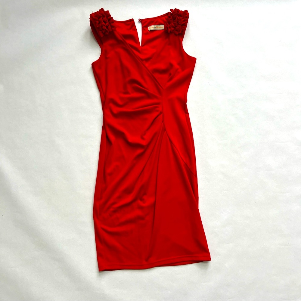 Soft V-Neck Red Mini Cocktail Dress with Shoulder Details